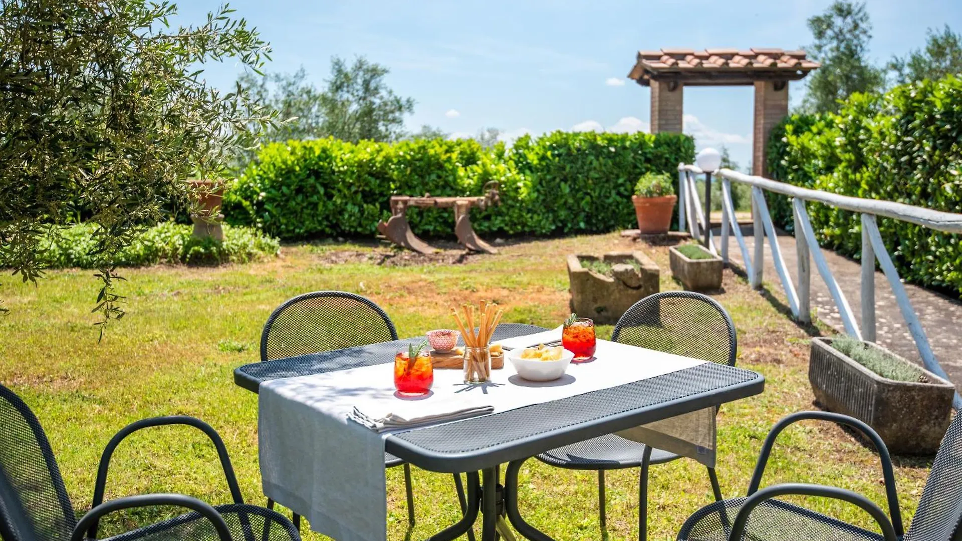 Holiday home Lo Scosso Siena Villa