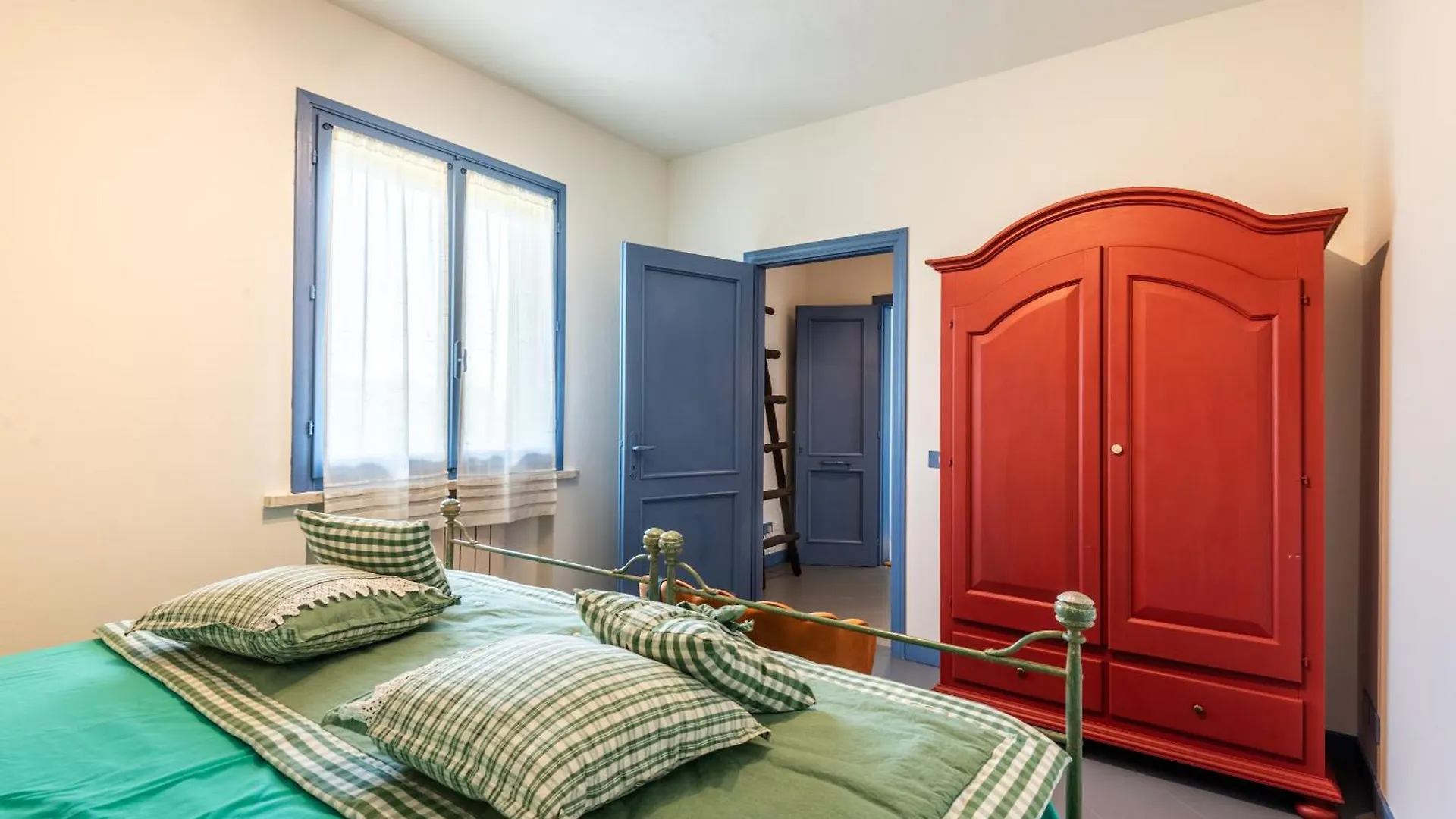 Holiday home Lo Scosso Siena Villa Italy